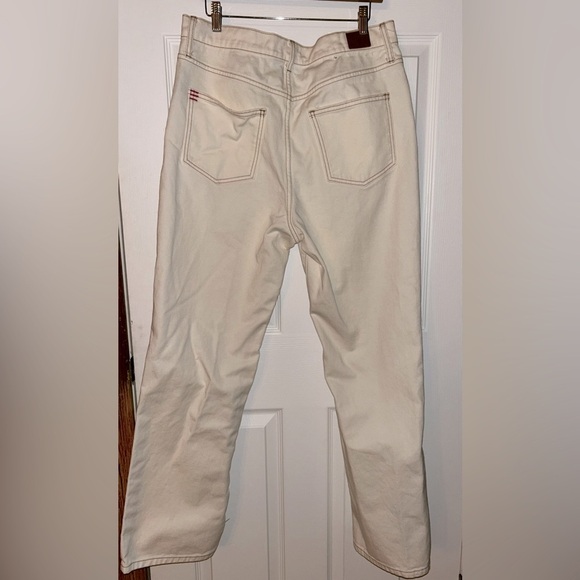 BDG Urban Outfitters Loose Straight Distressed Cream Denim Size 32 - Picture 2 of 3